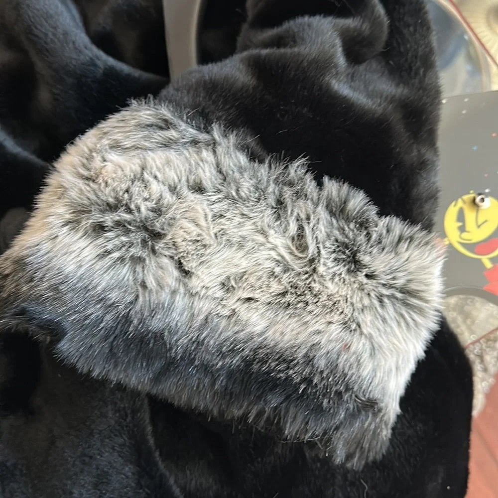 ⭐️SALE⭐️ Rachel Zoe Black Faux Fur Coat NWOT - Picture 7 of 17